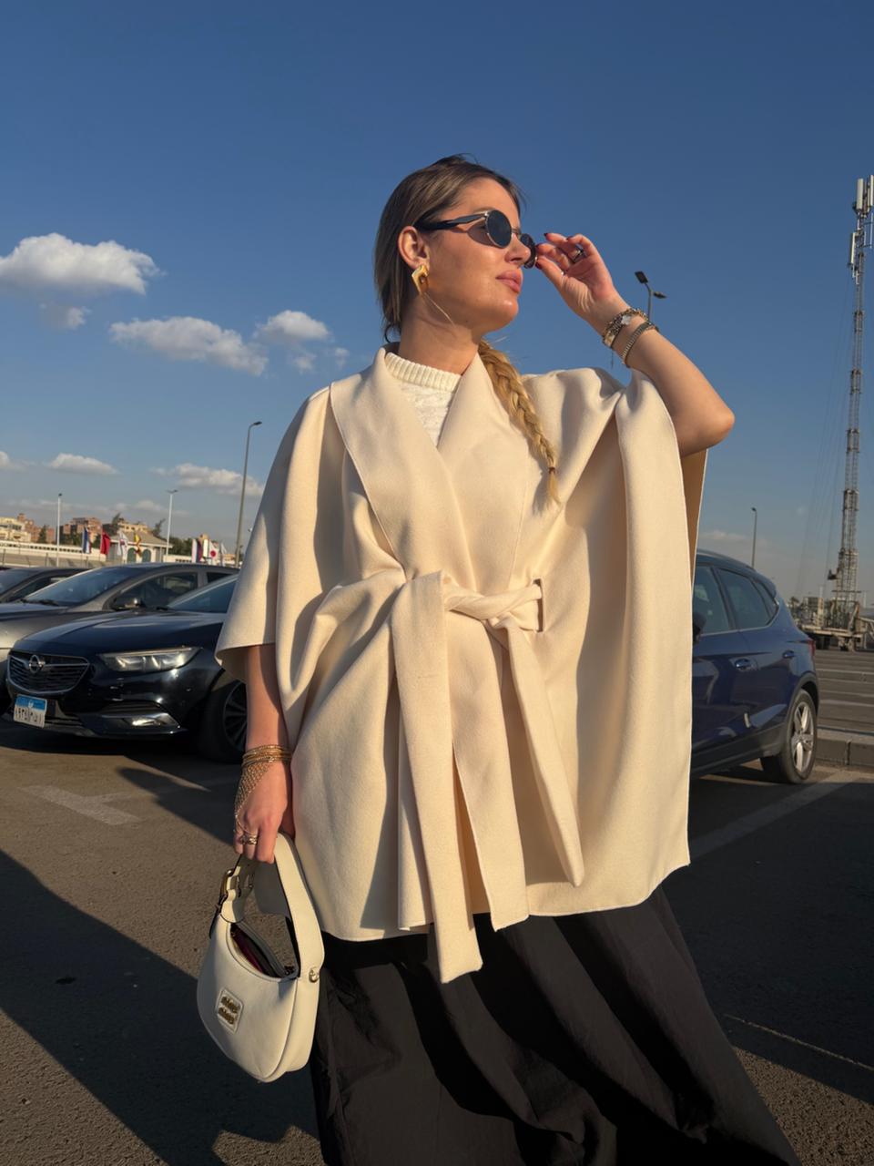 Off-white Iconic Cape